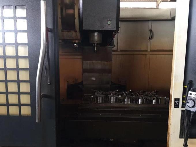Bubut Logam CNC Listrik Mt6 Bubut Cnc Presisi Tinggi Dengan Sistem Kontrol Program 0