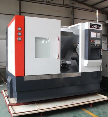 Mesin Bubut Penggilingan Presisi Otomatis ISO 9001 CNC Metal