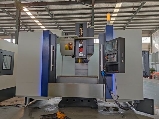 Pusat Mesin Vertikal Vmc850L Mesin Penggilingan Pusat CNC CE