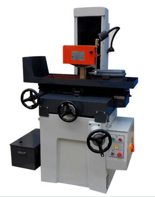 MD618 Cnc Universal Grinder Struktur Handal Mesin Grinder Universal