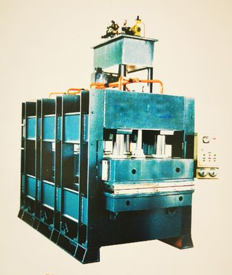 Mesin Press Woodworking Struktur Padat Mesin Press Panas Hidrolik