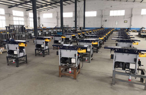 Mesin Penekan Kayu Besi Abu-abu 1100w Mesin Pengerjaan Kayu