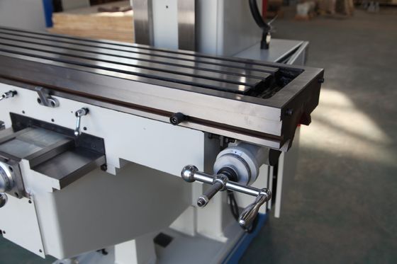 Mesin Pengebor Turret Struktur Kantilever CNC Universal