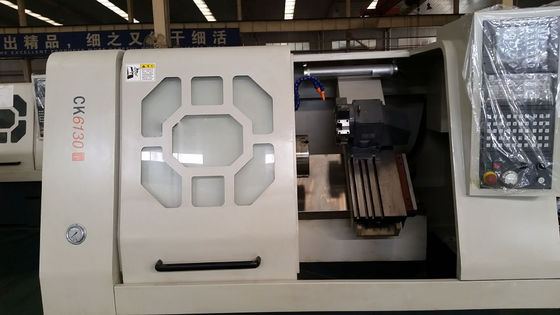 Ck6136 Bubut Logam CNC 360mm Horizontal Cnc Bubut Otomatis Presisi